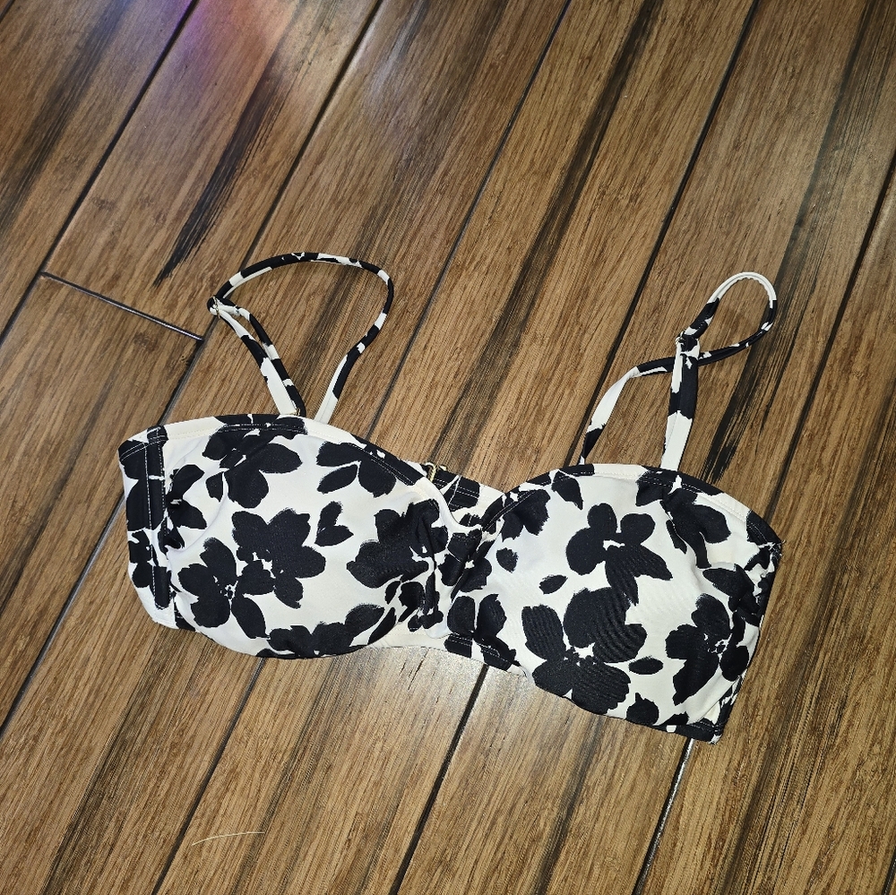 Shade & Shore Floral Black and White Women's Swim Top Xl Or Sz 16